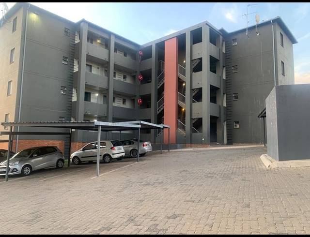 2 BEDROOM APARTMENT FOR SALE IN FLEURHOF